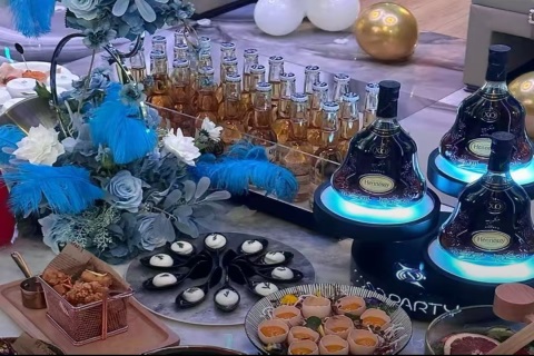 博尔塔拉夜场招聘酒水促销员，每天缺人经理直招没有套路​